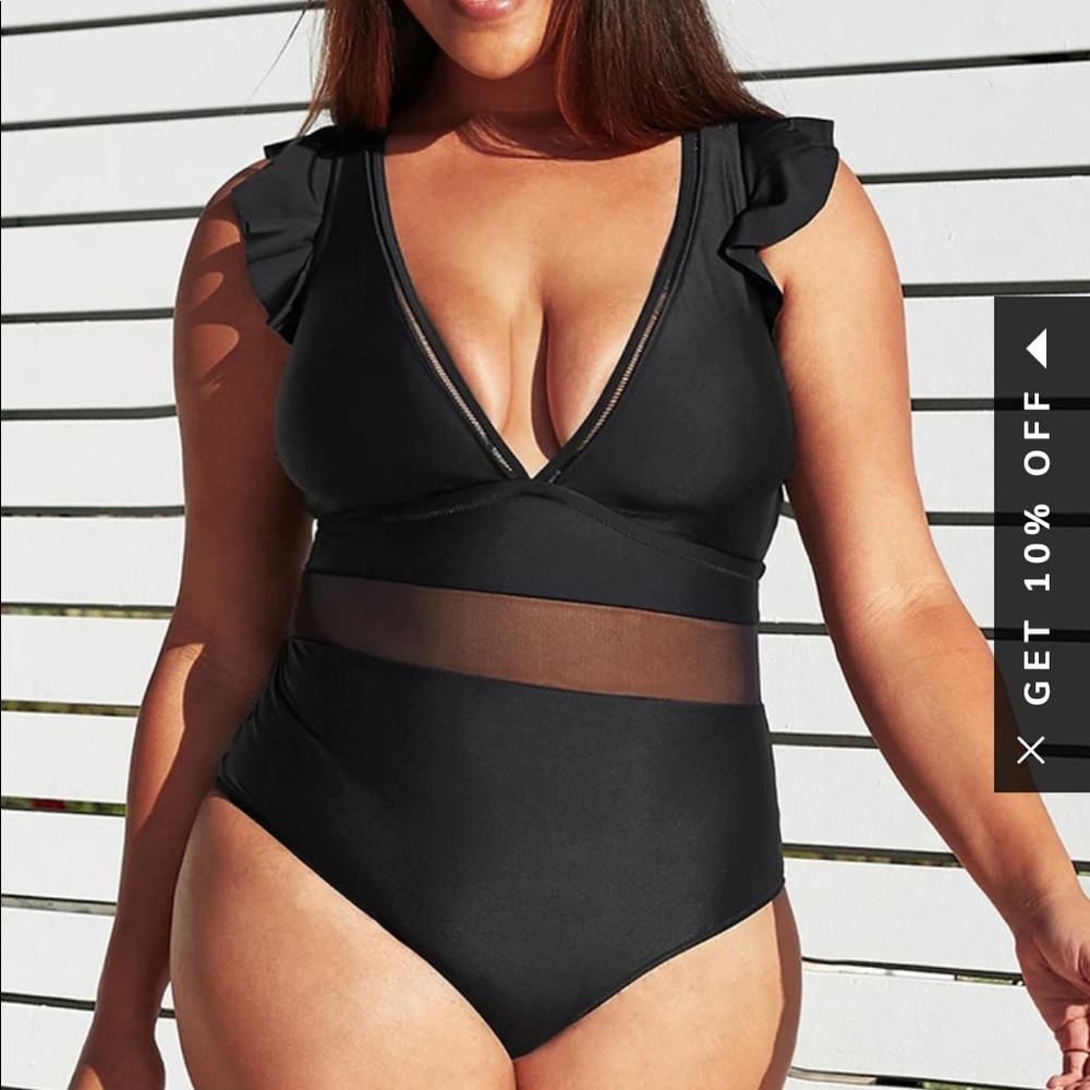 Cupshe Ruffle Plunge V Neck One Piece Swimsuit 1X